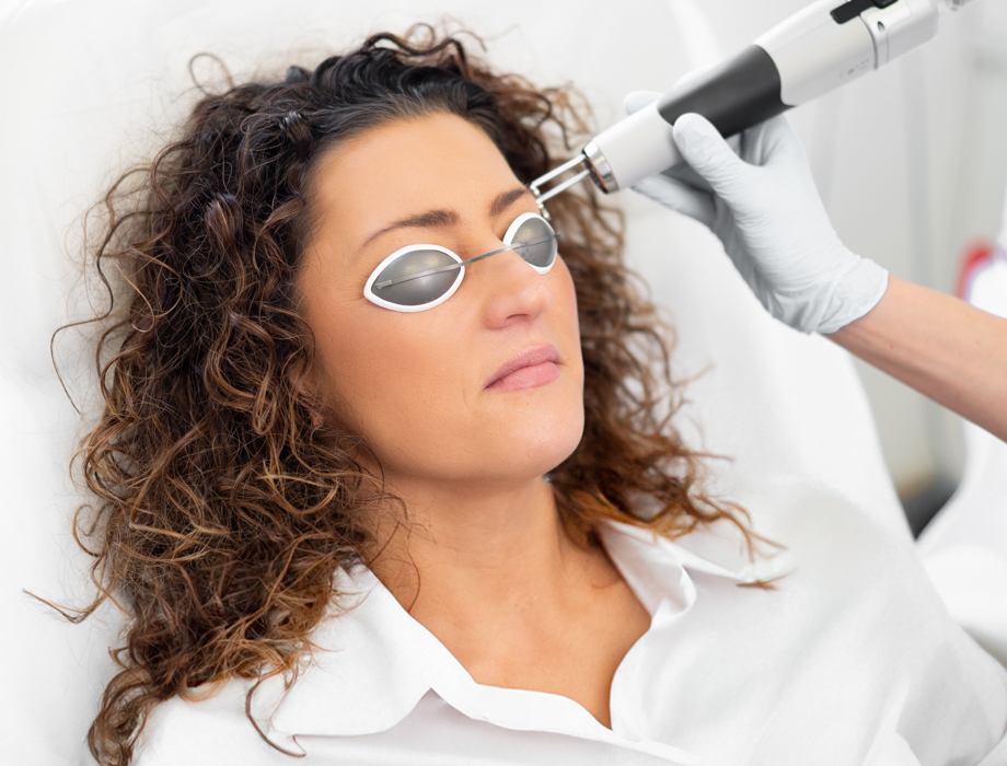 Zadbaj o Swój wygląd i dobre samopoczucie na wiosnę. Najlepsze zabiegi medycyny estetycznej