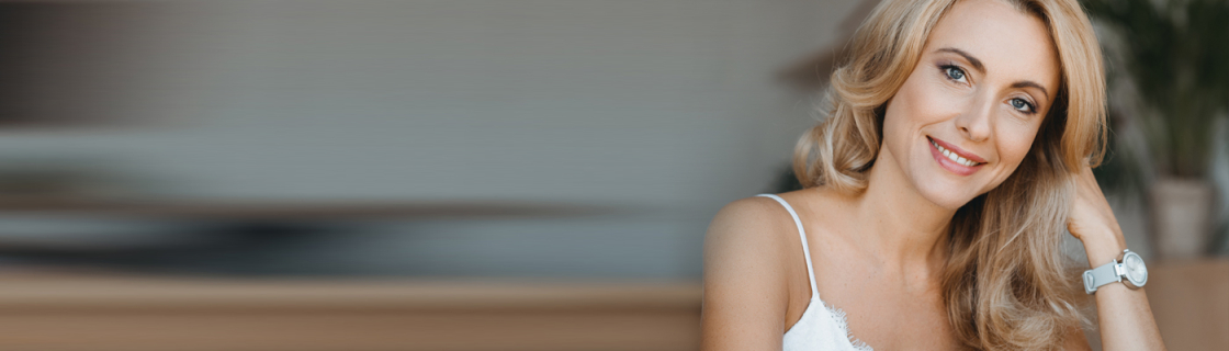 Chcesz odmłodzić ciało, ale obawiasz się liftingu? Niepotrzebnie! Sprawdź ofertę nowoczesnych, bezbolesnych i bezpiecznych zabiegów w Klinice Miracki. Zapraszamy na zabiegi w naszych klinikach w Warszawie, Katowicach, Łodzi i Krakowie.