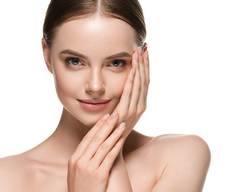 Chcesz usunąć drugi podbródek? Umów się na zabieg wyszczuplający twarz. Zapraszamy na zabiegi w naszych klinikach w Warszawie, Łodzi, Katowicach i Krakowie.