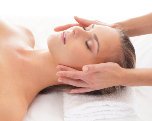 Jakie są efekty uboczne stosowania kwasów na twarz? Zobacz, jak powinna wyglądać prawidłowa pielęgnacja kosmetyczna Twojej skóry!