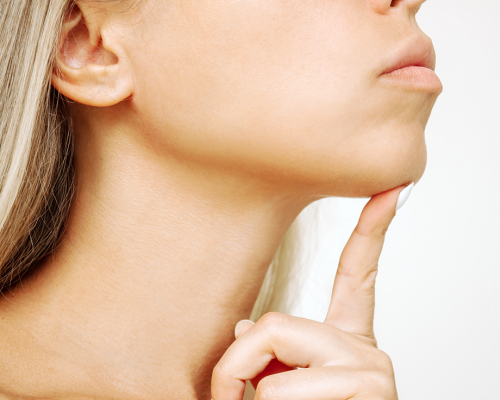 Jak wymodelować cofniętą szczękę?