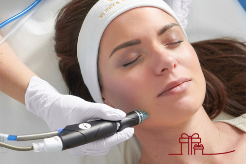 Zabiegi bankietowe dają bardzo szybkie efekty i nie wymagają rekonwalescencji. To idealne terapie przed Świętami. Przeczytaj o 6 z nich!