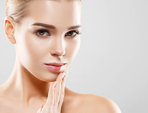 Zastanawiasz się, ile kosztuje operacja plastyczna nosa? Wszystko na temat plastyki nosa ✧ Klinika Miracki Warszawa, Katowice, Kraków, Łódź.