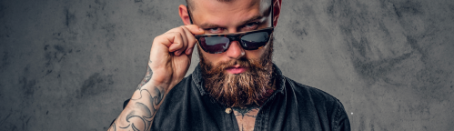 Czy tatuaż ma wpływ na naszą karierę zawodową? Zobacz, na czym polega laserowe usuwanie tatuażu PicoSure. Zapraszamy na zabiegi w naszych klinikach w Warszawie, Łodzi, Katowicach i Krakowie.