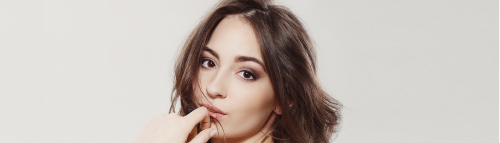 Trądzik różowaty można zwalczyć! ▾ Lekarze Klinika Miracki Warszawa, Katowice, Kraków, Łódź wykorzystują nowoczesną laseroterapię, m.in. zabieg laserem Cutera Excel V. Dowiedz się więcej.