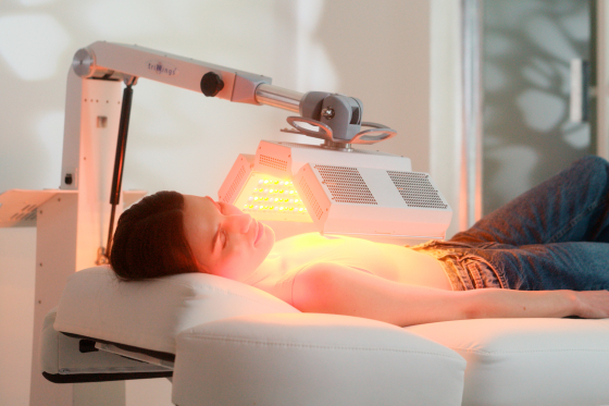 &bdquo;Lamp LED mamy więcej niż Klinik&rdquo; &ndash; sprawdź, na czym polega Fotobiomodulacja!