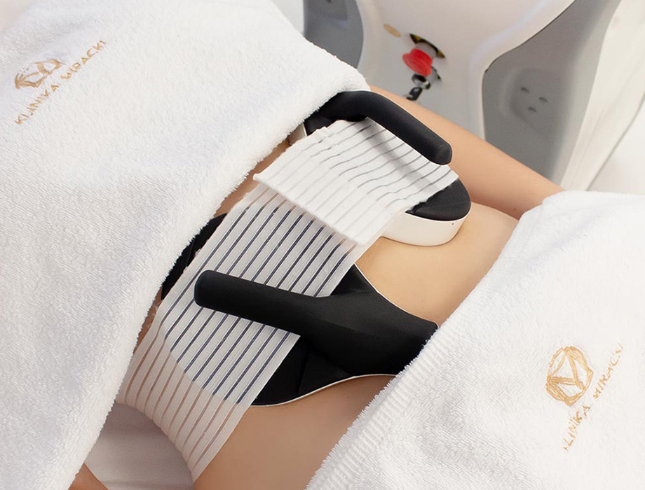 Szukasz sposobu na większe wcięcie w talii? Zapraszamy do Kliniki Miracki w Warszawie na profesjonalne zabiegi medycyny estetycznej!