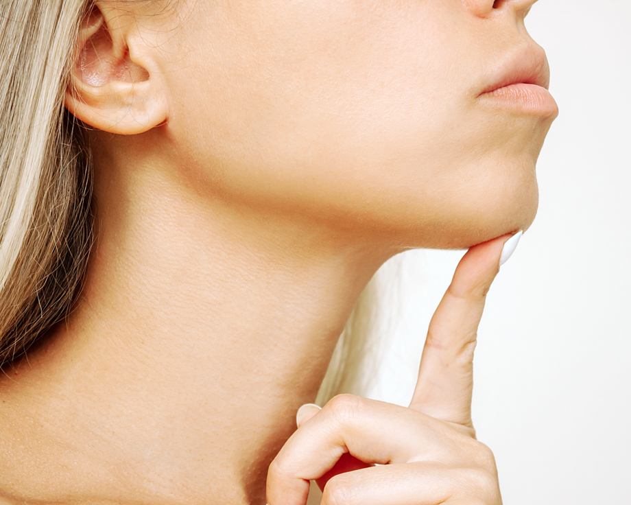 Jak wymodelować cofniętą szczękę?