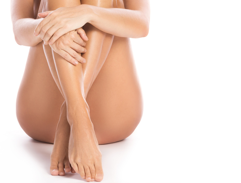 Chcesz usunąć bliznę po cesarskim cięciu? → Poznaj metody leczenia blizn i umów się na konsultację w klinice Miracki w Warszawie, Katowicach, Krakowie, Łodzi.