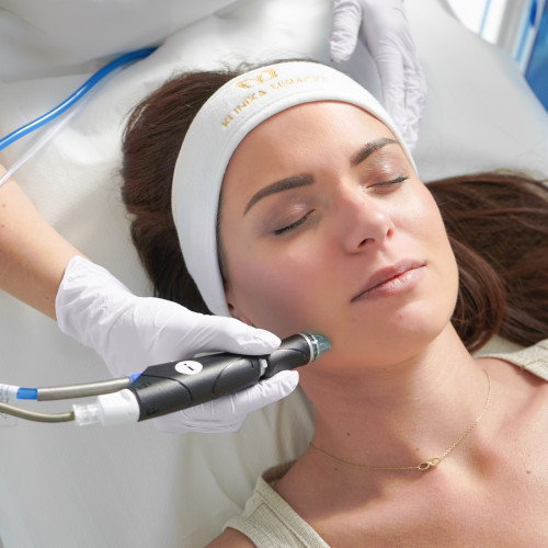 Hydrafacial Red Carpet