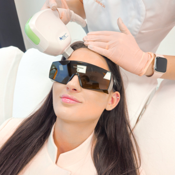 Harmony Alma DYE-VL – Laserowe leczenie trądziku różowatego